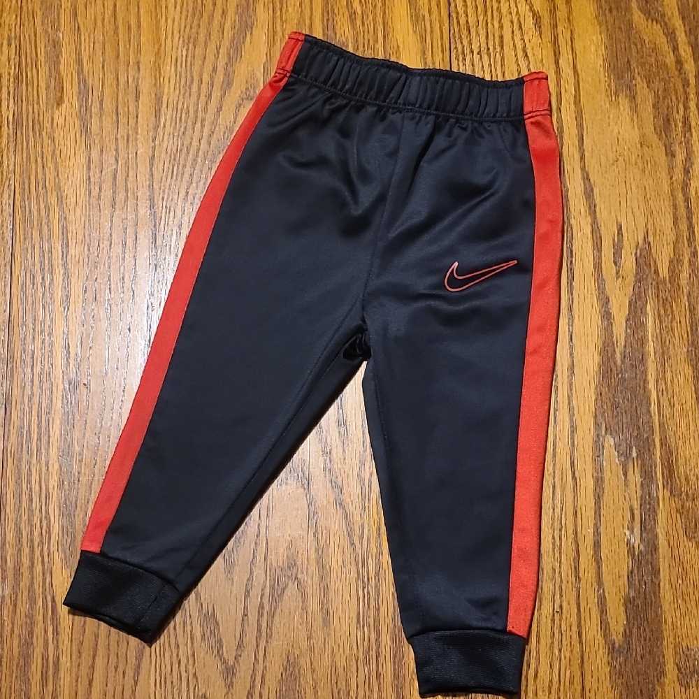 Nike Kids Black and Red Joggers - Size 12 Months